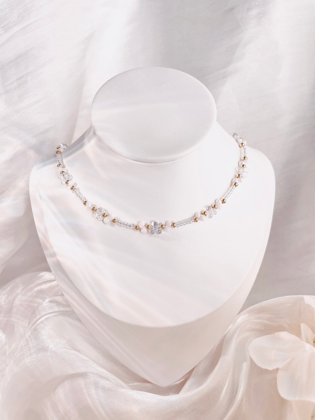 CLOUD & RAINDROP CHOKER - 项链 - 水晶 
