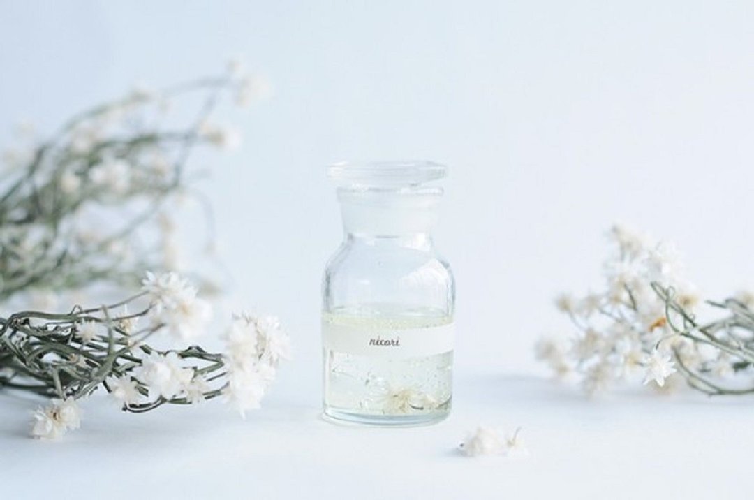 [Aroma candle with sound, eucalyptus lemon 100% natural essential oil] BOTANICAL BOTTLE - 蜡烛/烛台 - 蜡 