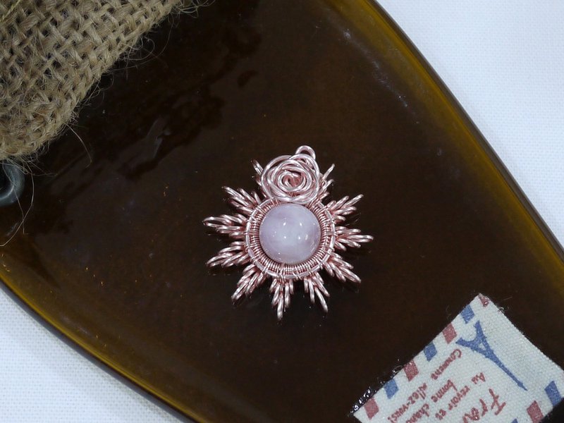 太阳之子项链墬 (不含链条) - 项链 - 其他金属 粉红色