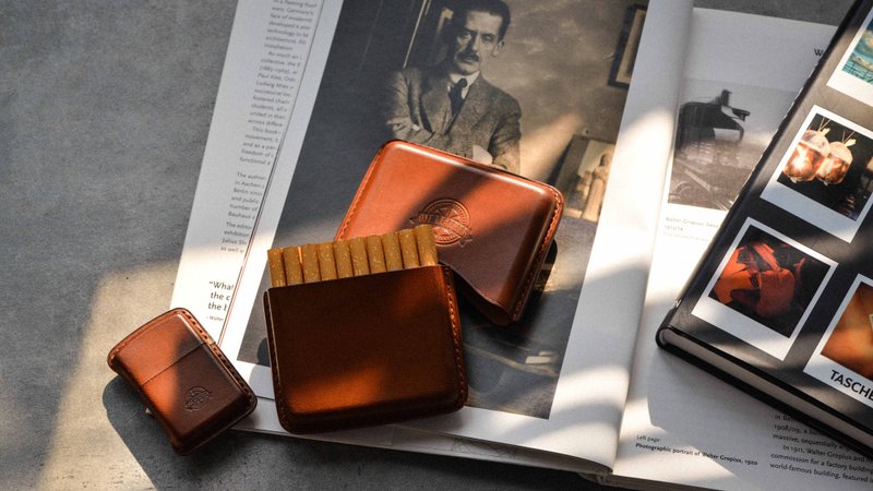 客制化礼物oneleather一皮20支装便携创意双层牛皮菸盒烟包套礼品 - 收纳用品 - 真皮 绿色