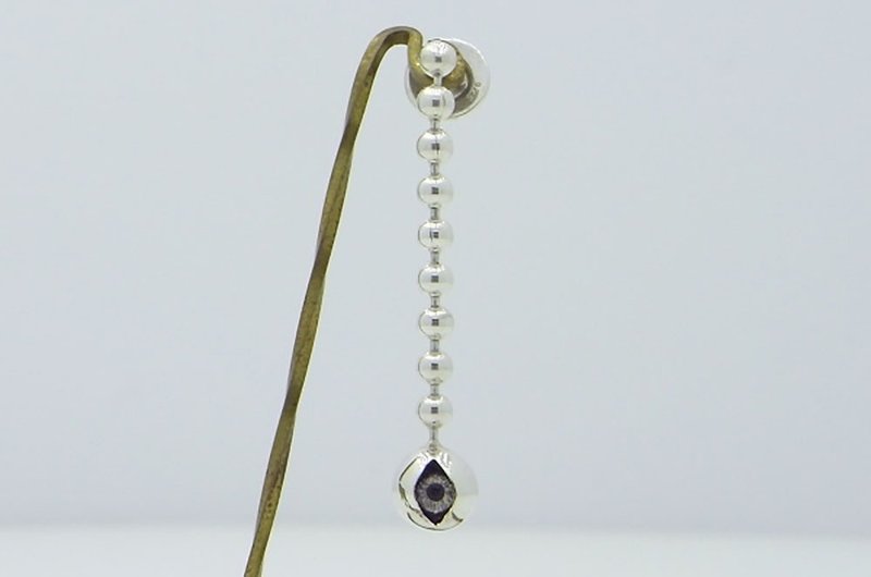 stare ball chain Pierce_2 (s_m-O.38) 銀 玻 眼 睛 目 穿孔耳环 sterling silver glass eye - 耳环/耳夹 - 纯银 银色