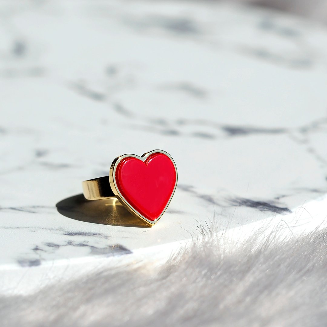 heart ring Red - 戒指 - 其他金属 红色