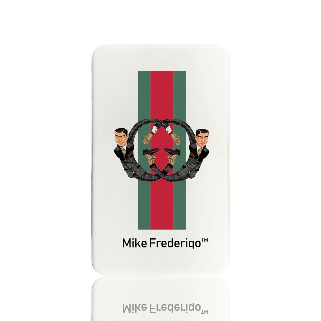 【Mike Frederiqo】 正版授权 磁吸无线充 PD快速充电 GUCCIO 白 - 充电宝/传输线 - 塑料 白色