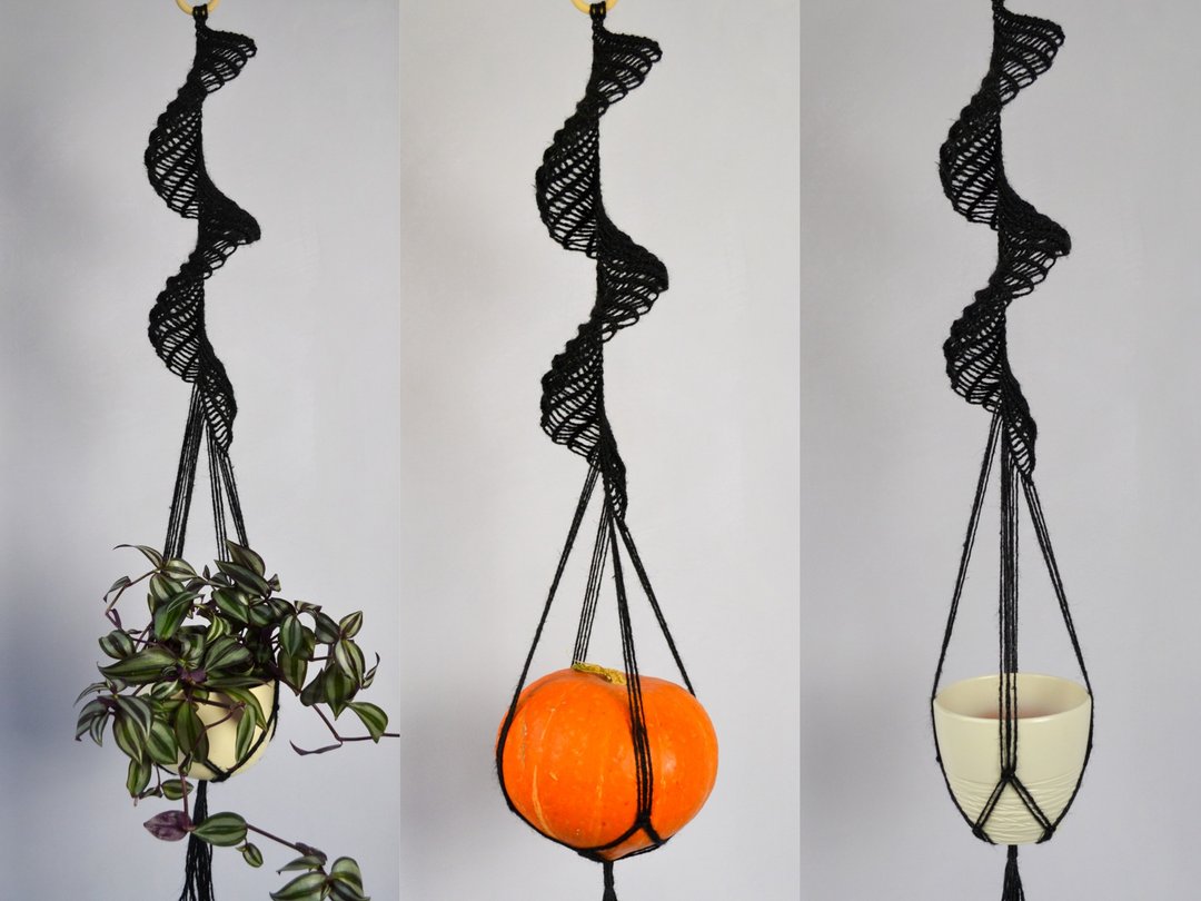 Halloween Macrame Plant Hanger of natural jute , hanging planter - 植栽/盆栽 - 棉 卡其色
