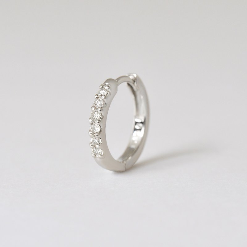 【Solo Earring】 钻石 0.06克拉 易扣圈形单边耳环 (铂金) - 耳环/耳夹 - 贵金属 