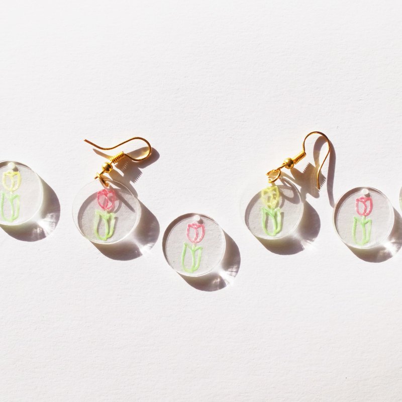 Tulip earrings - 耳环/耳夹 - 塑料 透明