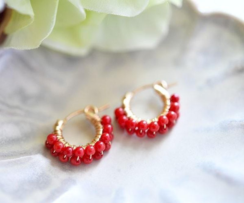 Double hoop earrings with red coral coral that raises luck and attracts prosperity March birthstone - 耳环/耳夹 - 宝石 红色