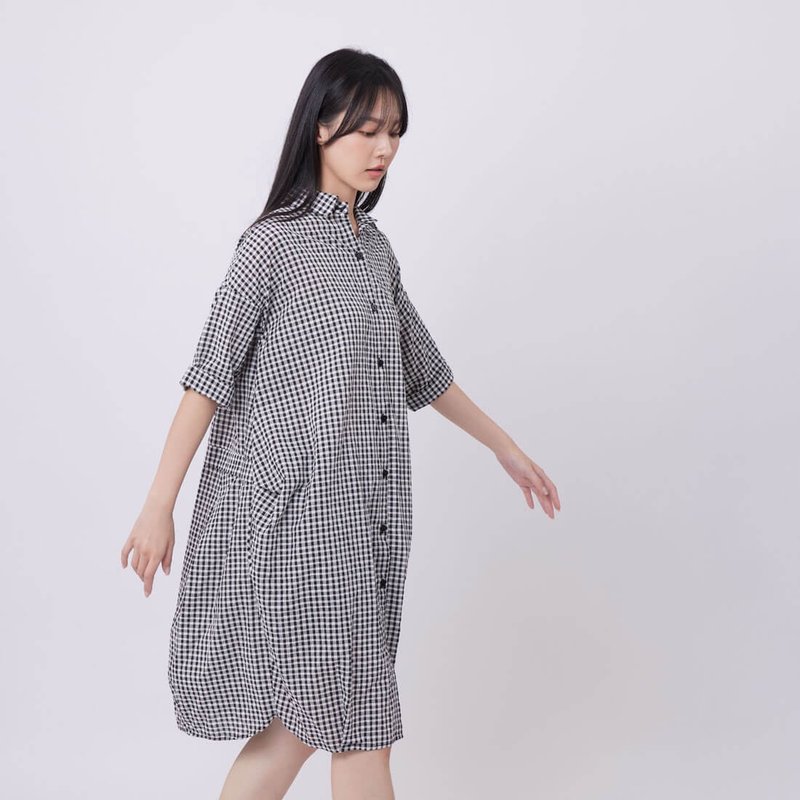 Nancy喃嘻開襟口袋洋裝 - 洋装/连衣裙 - 棉．麻 蓝色