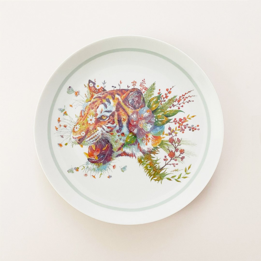 [TAKEDA HIROKI] 九谷烧艺术盘 TIGER 24cm - 盘子/餐盘/盘架 - 陶 白色
