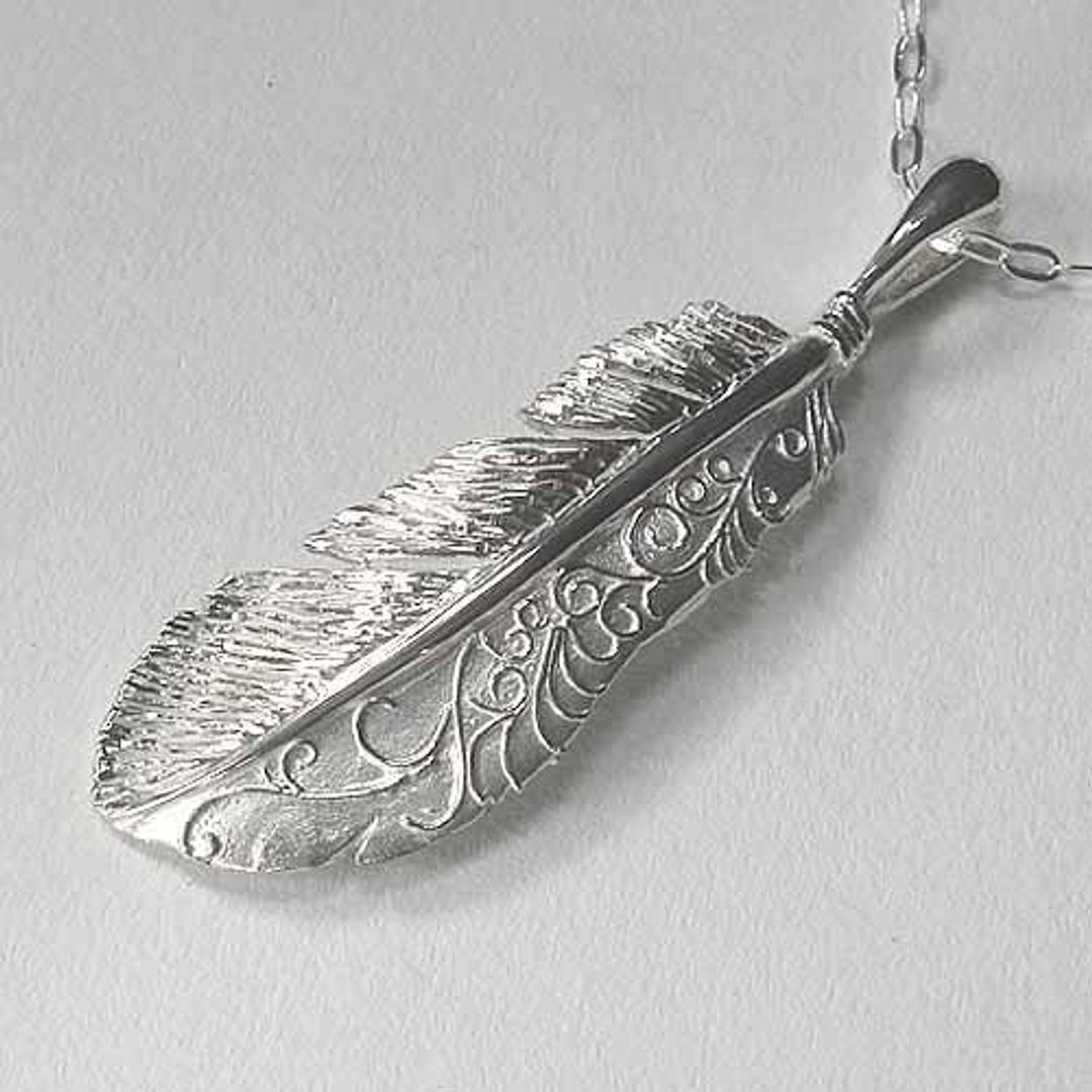 Karakusa Feather pendant - 项链 - 其他金属 银色