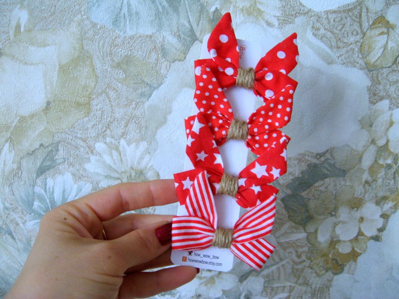 Valentine's Day hair bows set of 4 hair clips for small dog, girl or doll - 衣/帽 - 棉．麻 多色