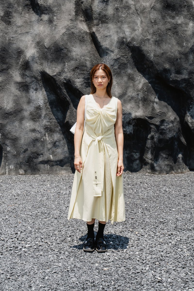 束腰连身裙 - 裙子 - 其他材质 黄色