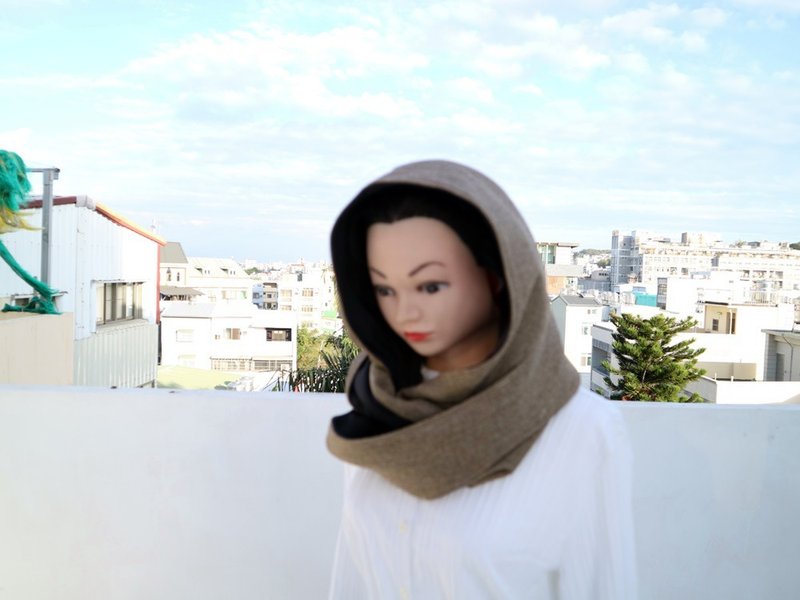 连帽围脖. 帽子围巾.scarf  双面双色 大人.小孩均适用 - 围巾/披肩 - 其他材质 卡其色