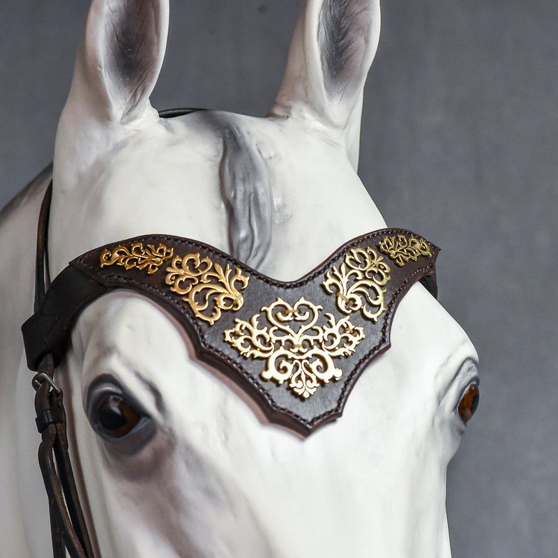 Medieval browband for horses Handmade horse brow band Custom size & gift box - 其他 - 真皮 咖啡色