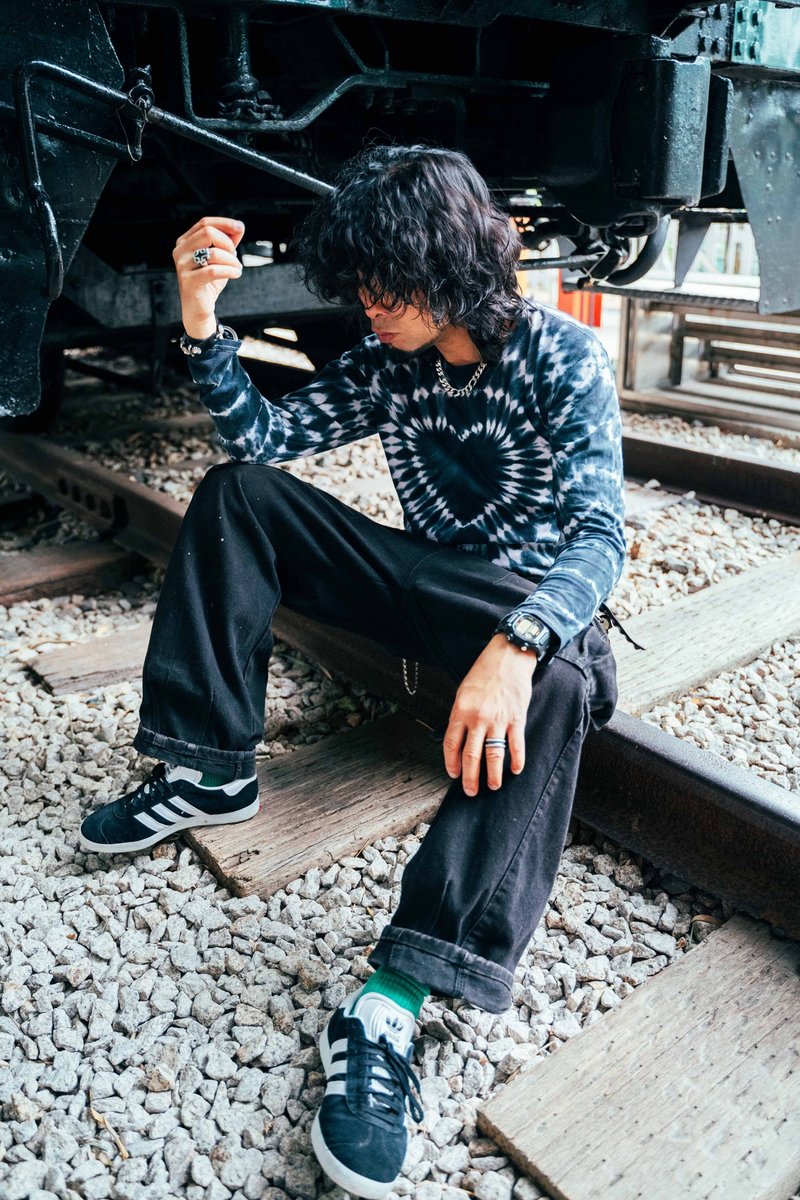 Come Black系列爱心长䄂Tee - 中性连帽卫衣/T 恤 - 棉．麻 多色