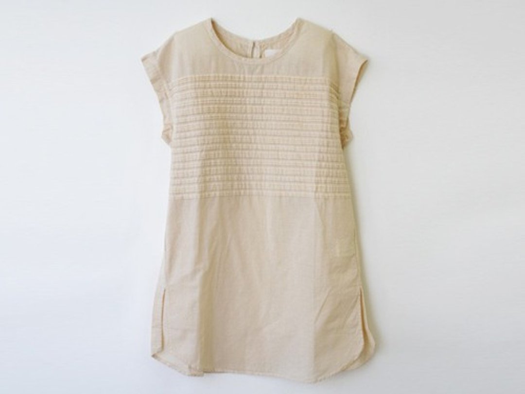 [Botanical Die] Lily of the valley dyed pin tuck sleeveless tunic 8512-03002-50 - 女装上衣 - 棉．麻 