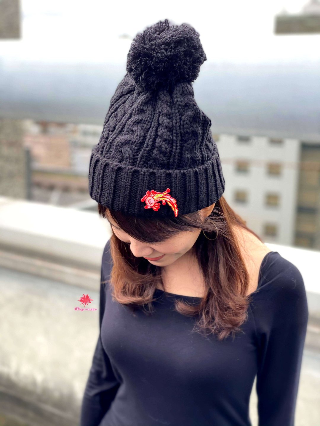 【预购】六角恐龙Hobby编织球球毛帽 - 帽子 - 聚酯纤维 黑色
