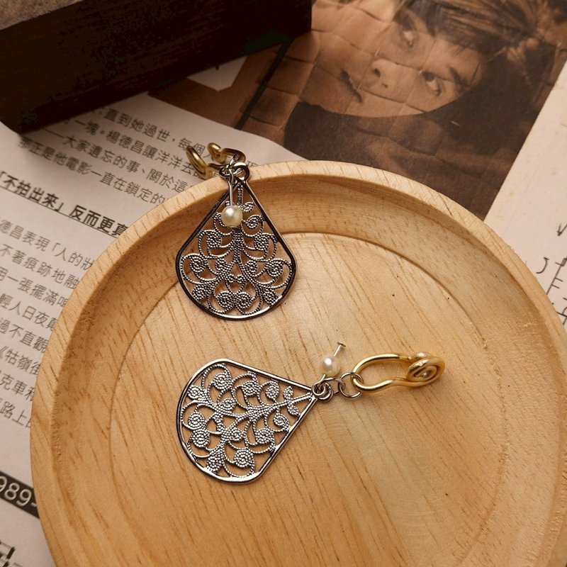 经典扇形花片 无痛耳夹 - 耳环/耳夹 - 其他金属 