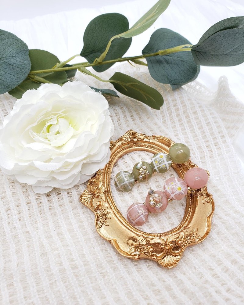 冬日手绘格仔花花发夹 - 发饰 - 树脂 多色