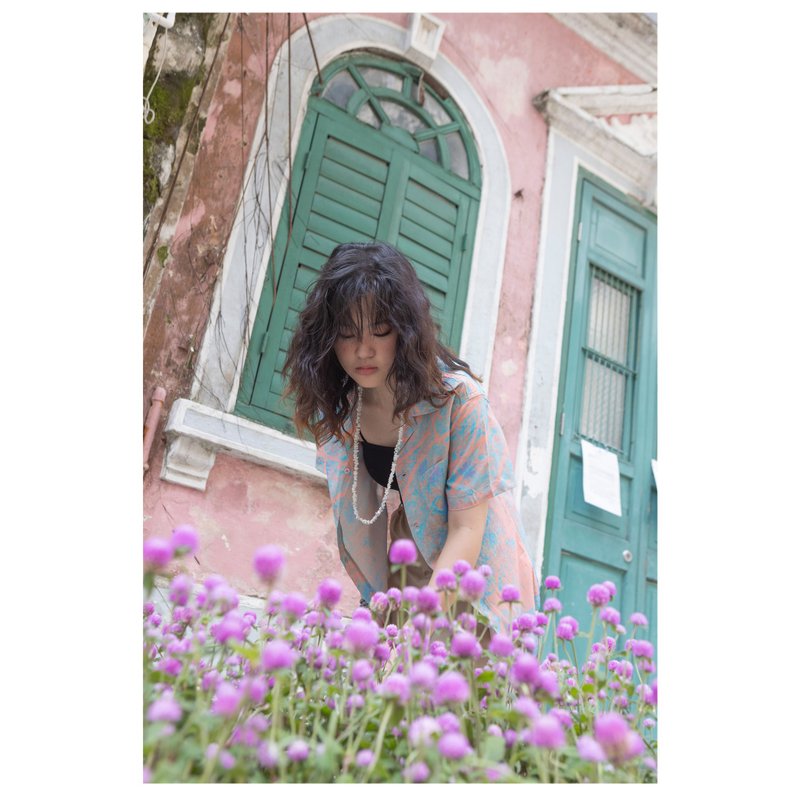 清新柔和细腻人造丝短袖夏威夷衬衫【梦中旅游塔】 - 女装衬衫 - 其他人造纤维 蓝色