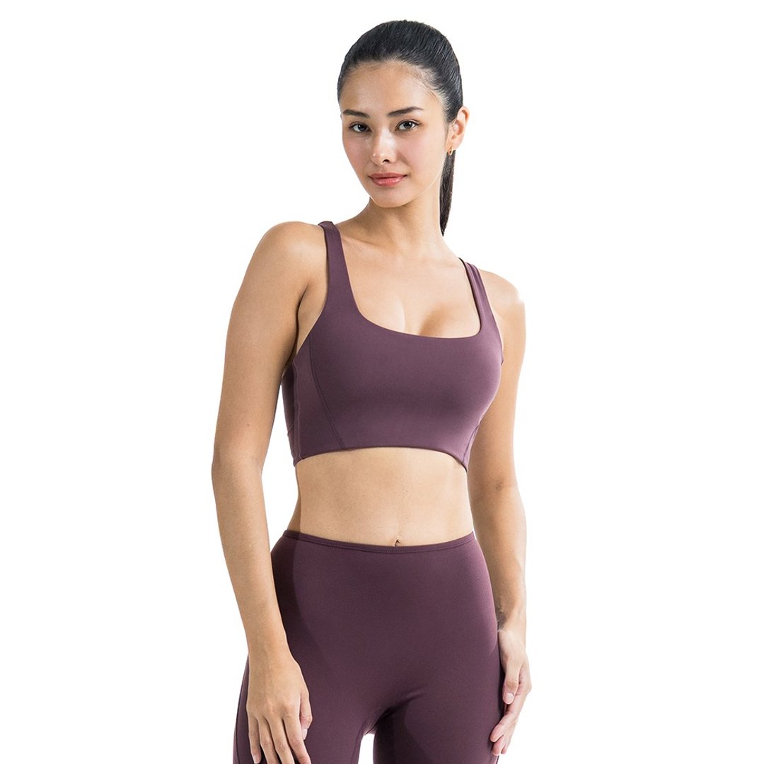 【NAMASTE】Serena 舒适宽肩带短上衣 - 深酒红 - 女装运动内衣 - 尼龙 红色