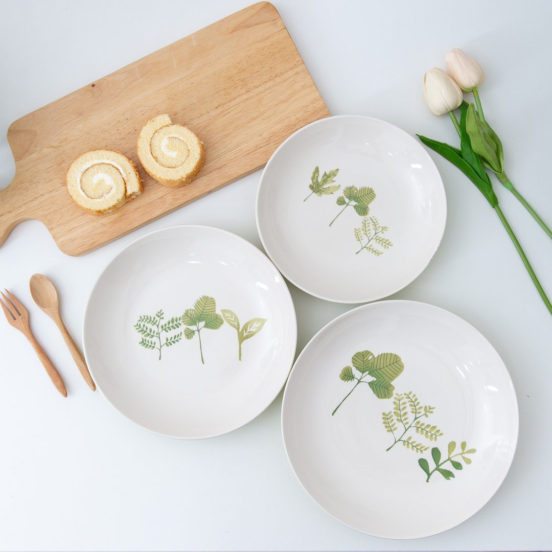 ceramic plate  GREEN LEAF / 3 sizes in total - 盘子/餐盘/盘架 - 陶 绿色
