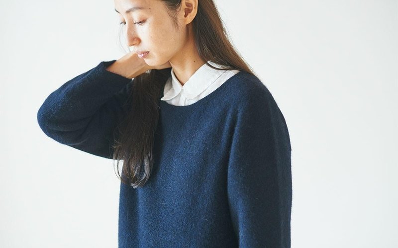 enrica cashimir knit navy - 女装上衣 - 棉．麻 蓝色