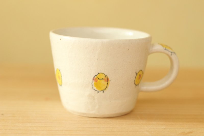 A cup of powdered chicks. - 花瓶/陶器 - 陶 黄色