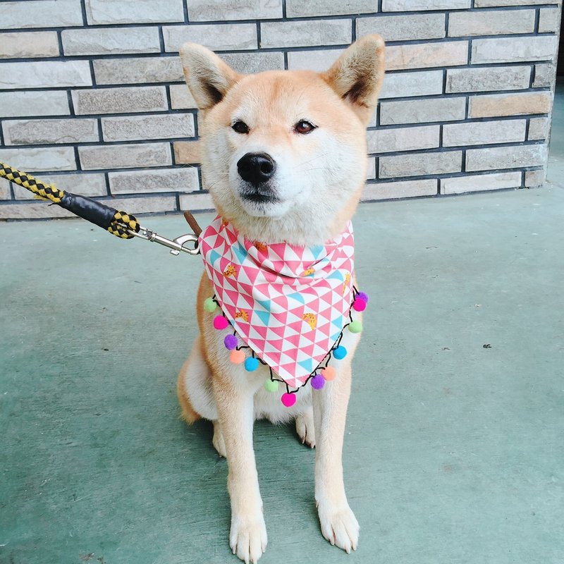 狗 花边领巾 三角巾 三角格纹+长颈鹿 可加购毛球 姓名皮片 - 项圈/牵绳 - 棉．麻 