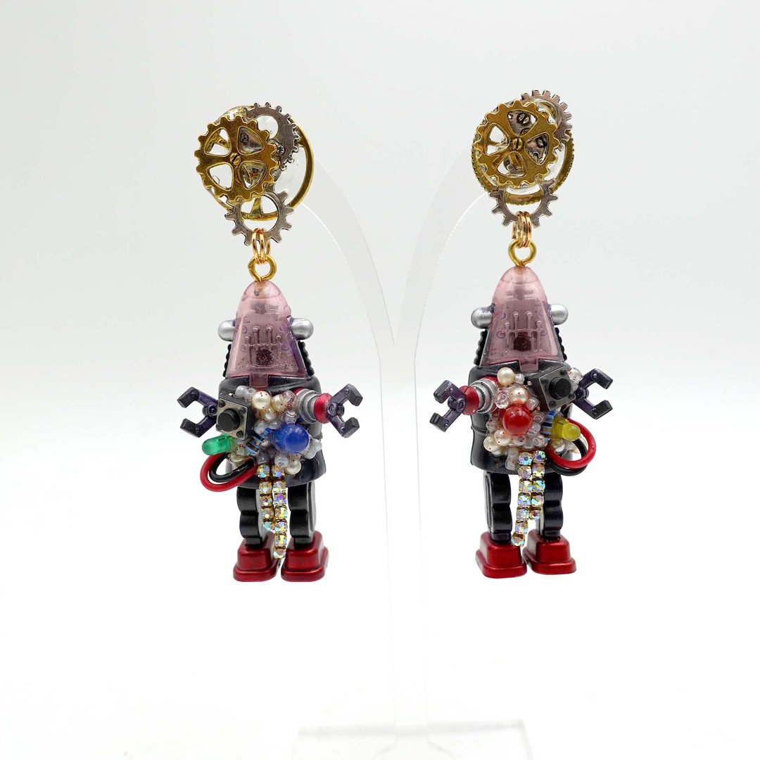 TIMBEE LO 手工制 爆炸机械人耳环 齿轮耳钉 怀旧机器人STEAMPUNK - 耳环/耳夹 - 塑料 多色