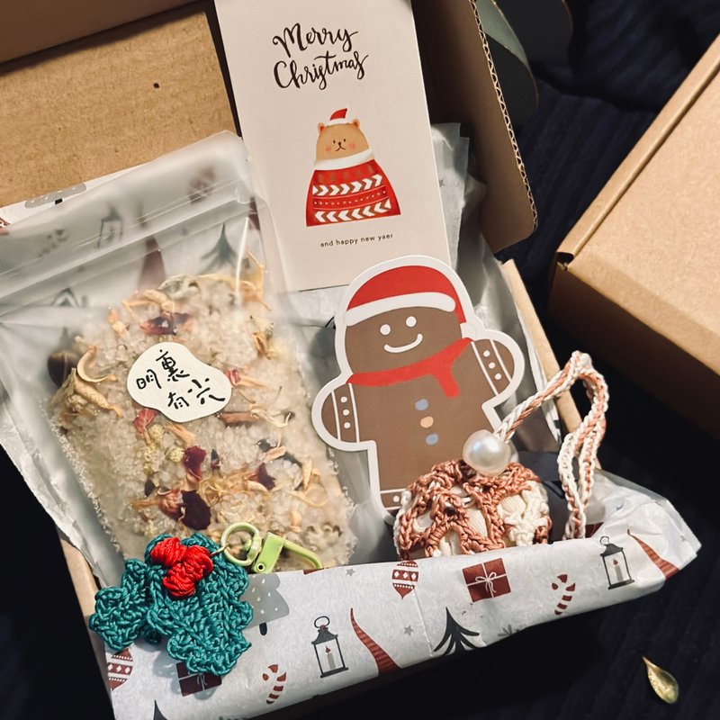 【圣诞礼盒】 2025圣诞限定・冬夜光景套组・单包组合 - 香薰/精油/线香 - 精油 白色