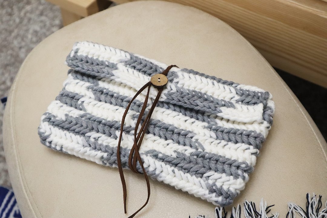 herringbone crochet 人形织纹  钩针 手工编织 绳扣手拿包 收纳 - 手拿包 - 棉 多色