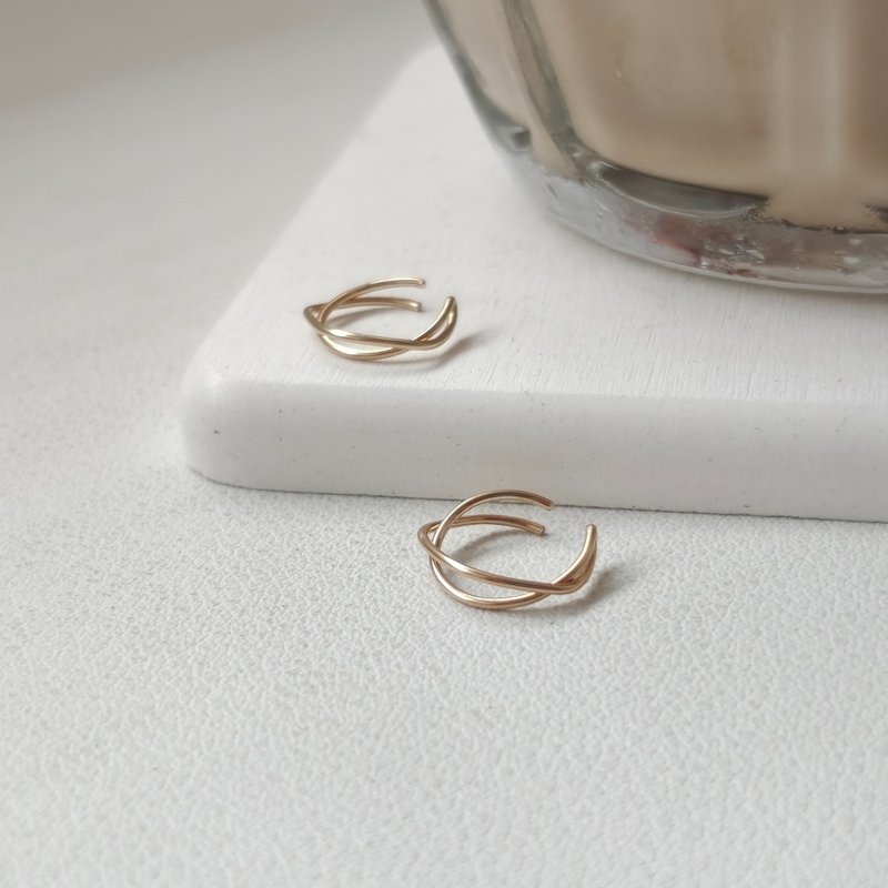 不规则扭转耳骨夹-SV925/14KGF 软骨夹 耳扣 - 耳环/耳夹 - 纯银 多色