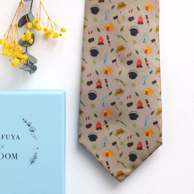 露营图案领带 Men's Favorite 户外休闲 - 其他 - 丝．绢 卡其色