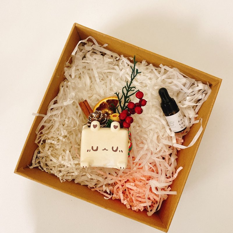 【圣诞扩香】圣诞礼物兔比永生扩香石 - 香薰/精油/线香 - 水泥 白色