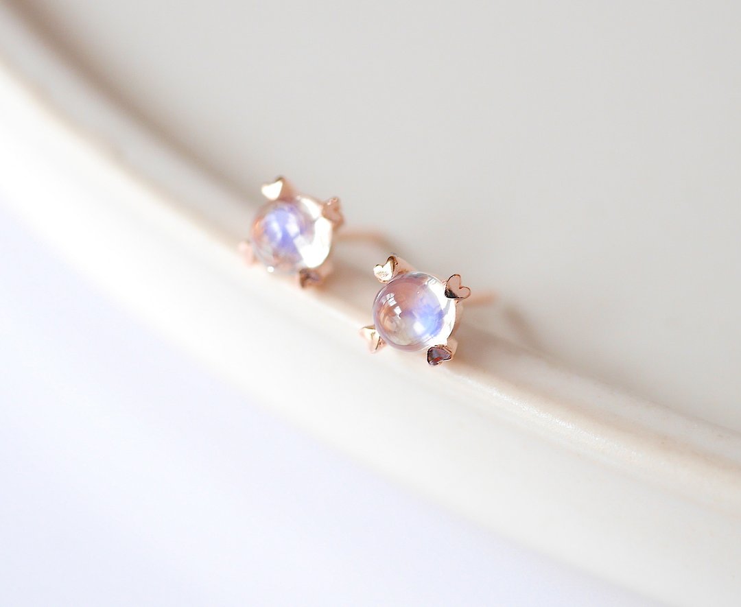 Moonstone Earrings, Silver Earrings, Gold Earrings, Small Earrings - 耳环/耳夹 - 宝石 
