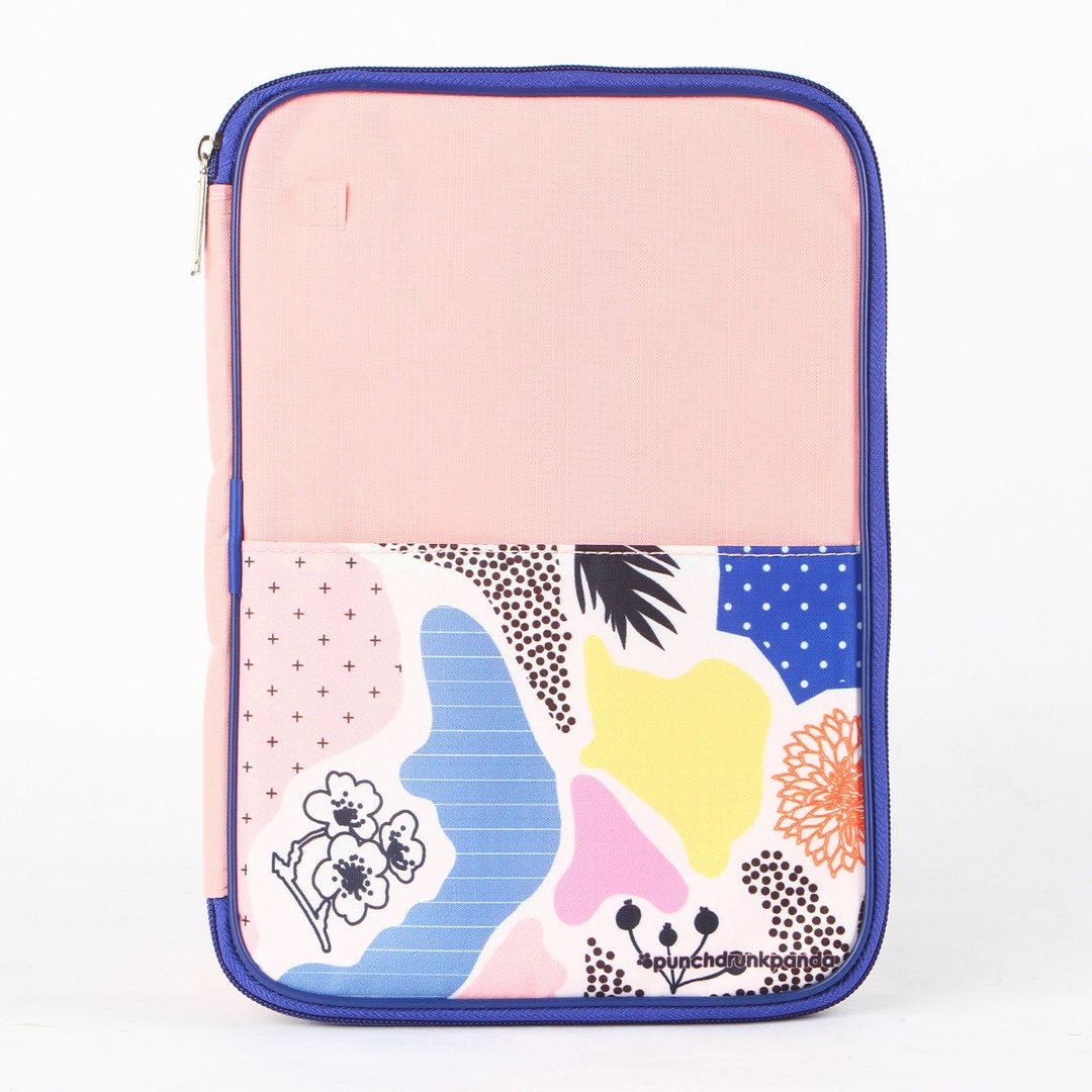 Collage Daily Pouch - 文件夹/资料夹 - 防水材质 粉红色