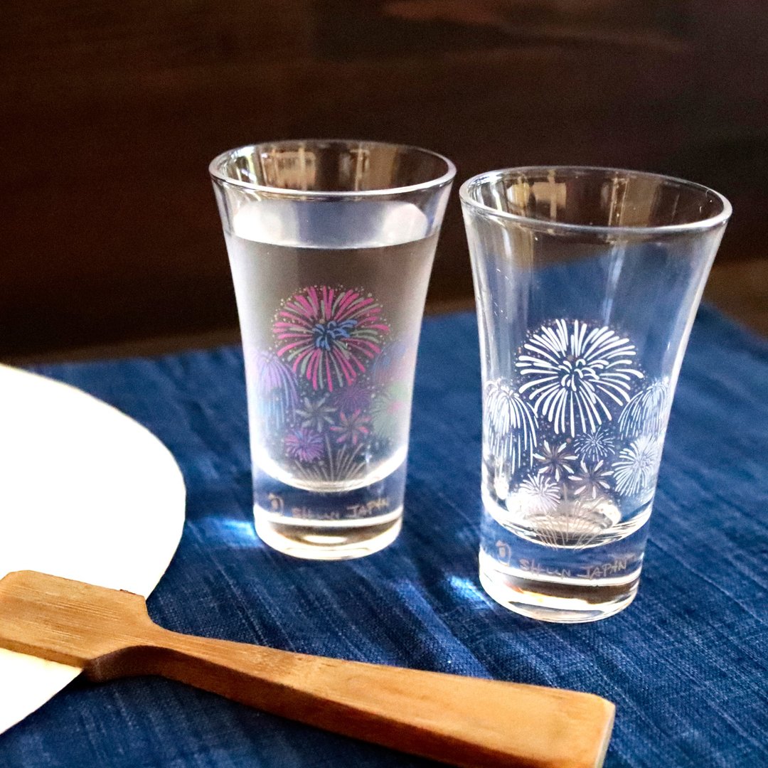 Cold feeling fireworks glass Tenkai pair set A vessel to enjoy the season when the color changes depending on the temperature - 酒杯/酒器 - 玻璃 多色