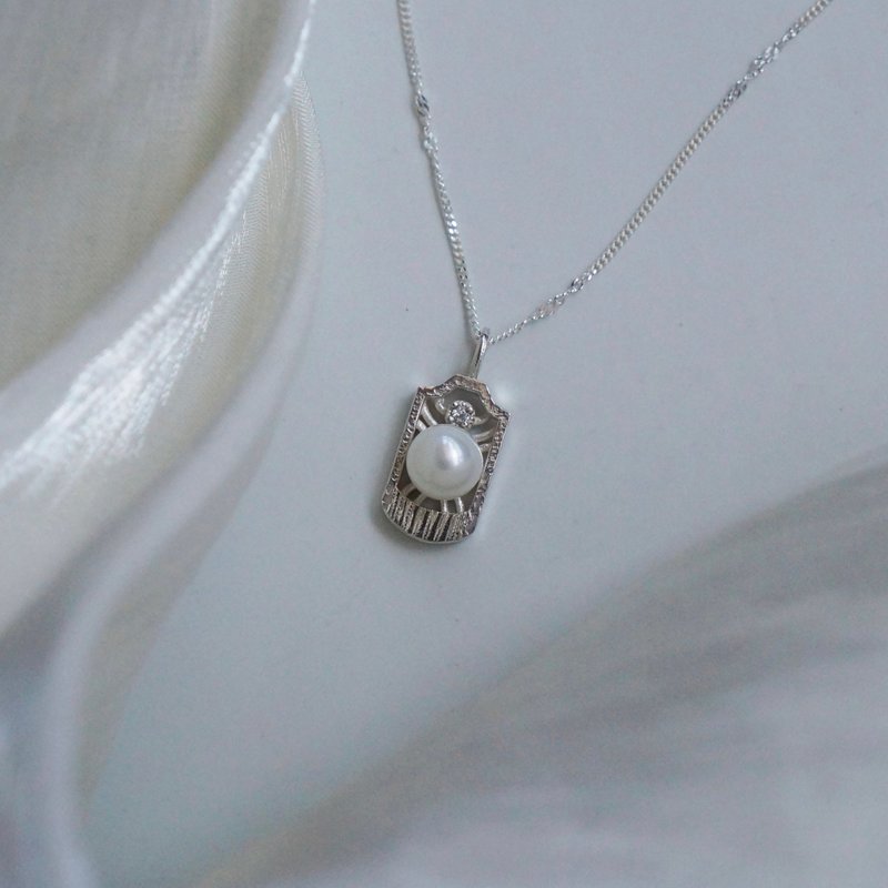 珍珠雕金图腾项链 925银 - 项链 - 纯银 银色