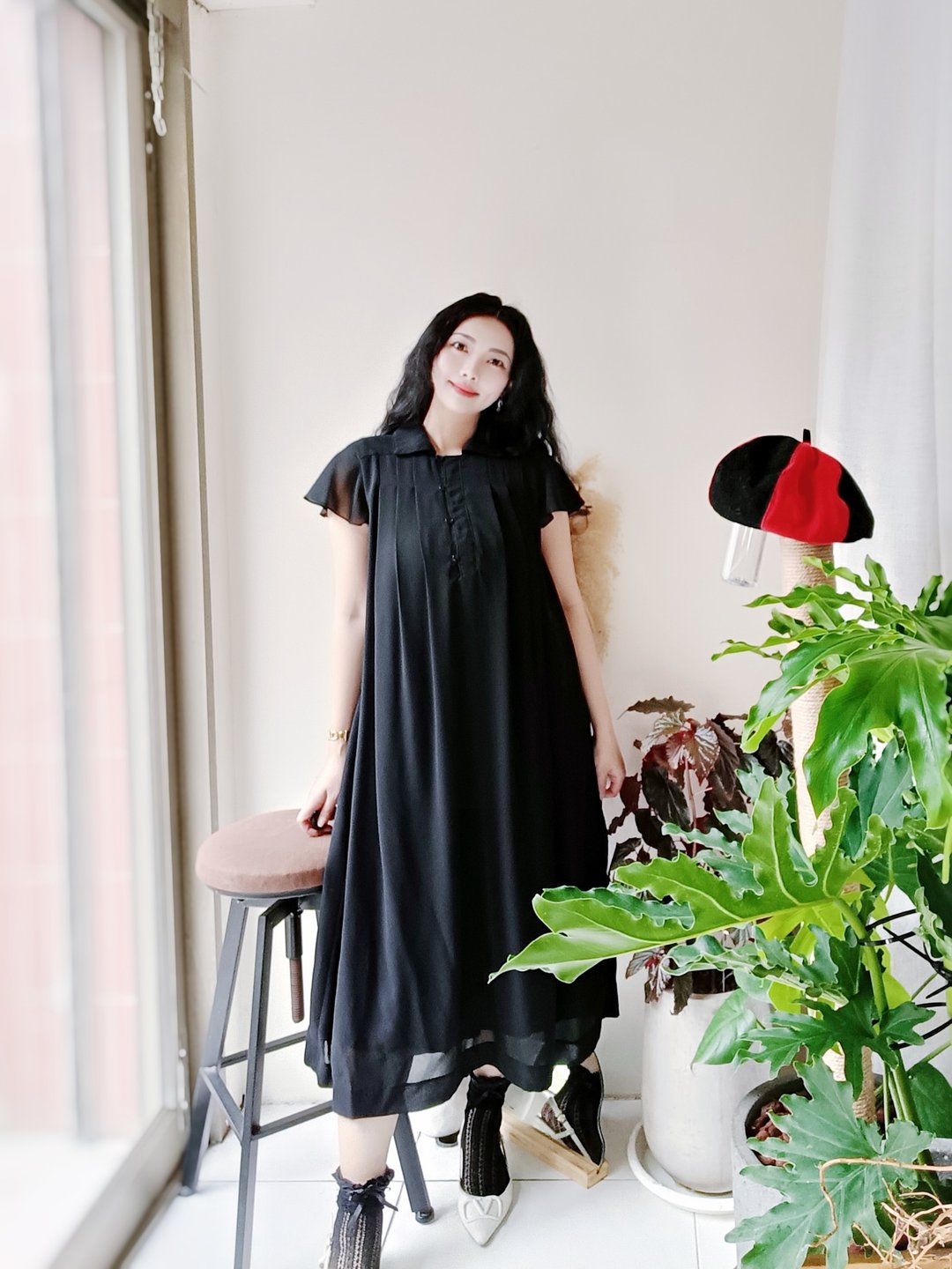 纯黑素面折线飘袖大A字 长裙洋装连身裙连衣裙古着ドレスDress - 洋装/连衣裙 - 聚酯纤维 黑色