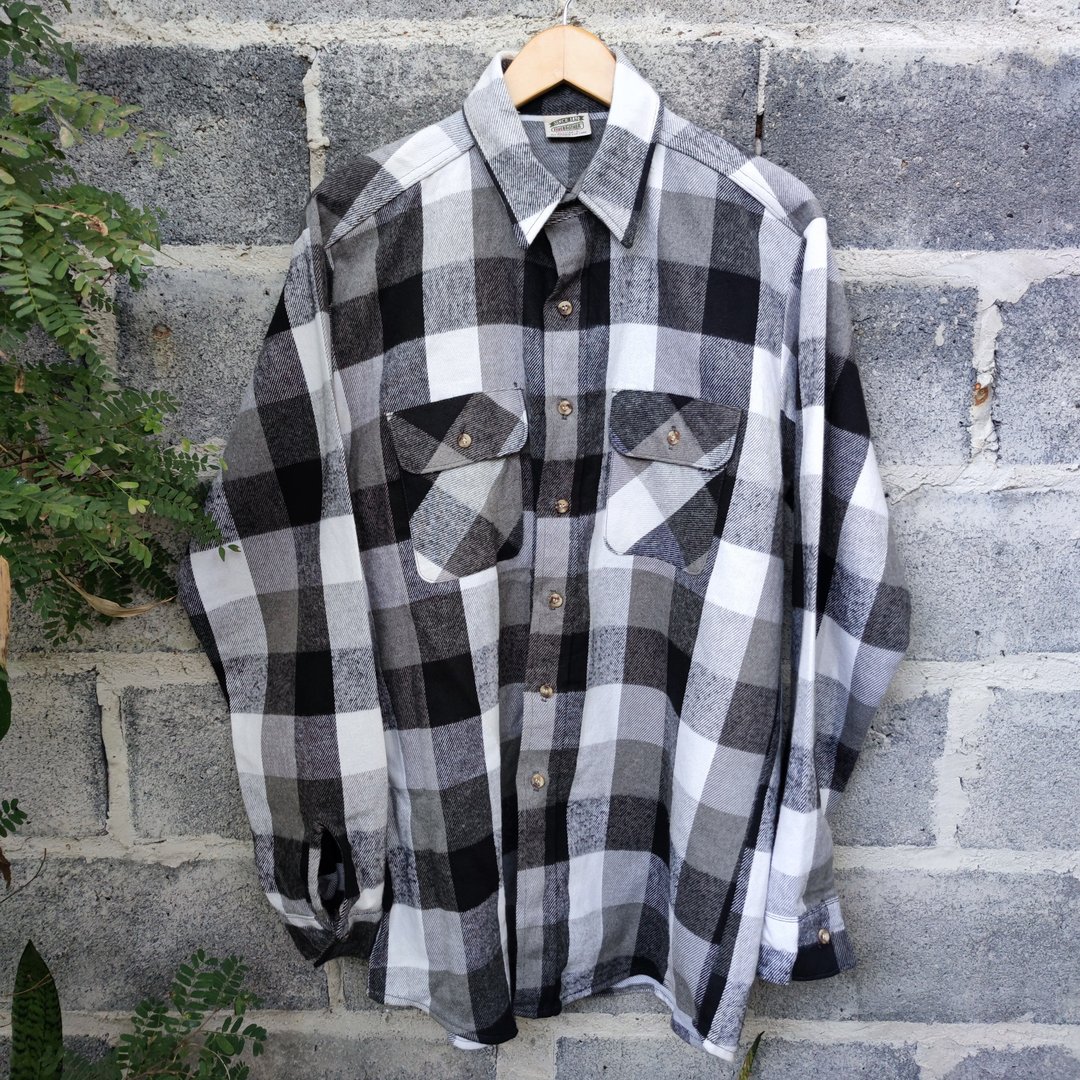 Vintage Five Brother Checkered Heavy Flannel Shirt Size XL - 男装衬衫 - 棉 黑色
