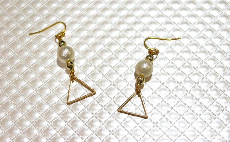 合金＊白色边缘＊_勾式耳环 ➪限量X1 - 耳环/耳夹 - 其他金属 白色