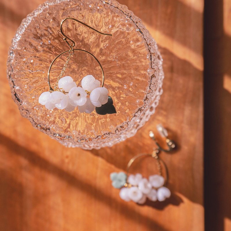 TeaTime 环形透白花串下午茶 vol.1 耳环 耳夹 - 耳环/耳夹 - 粘土 白色