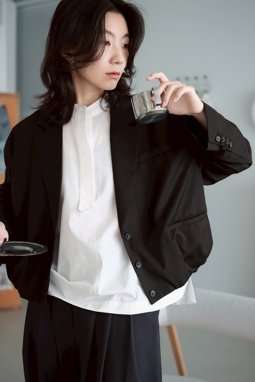 黑莓气球小版西装外套 - 2色 - 黑球 - 女装西装外套/风衣 - 聚酯纤维 黑色