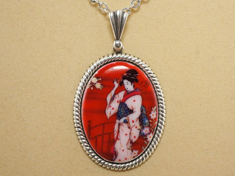 Geisha Porcelain Cameo Necklace Japanese Lady Red Fuchsia Oval Pendant Jewelry - 项链 - 瓷 红色