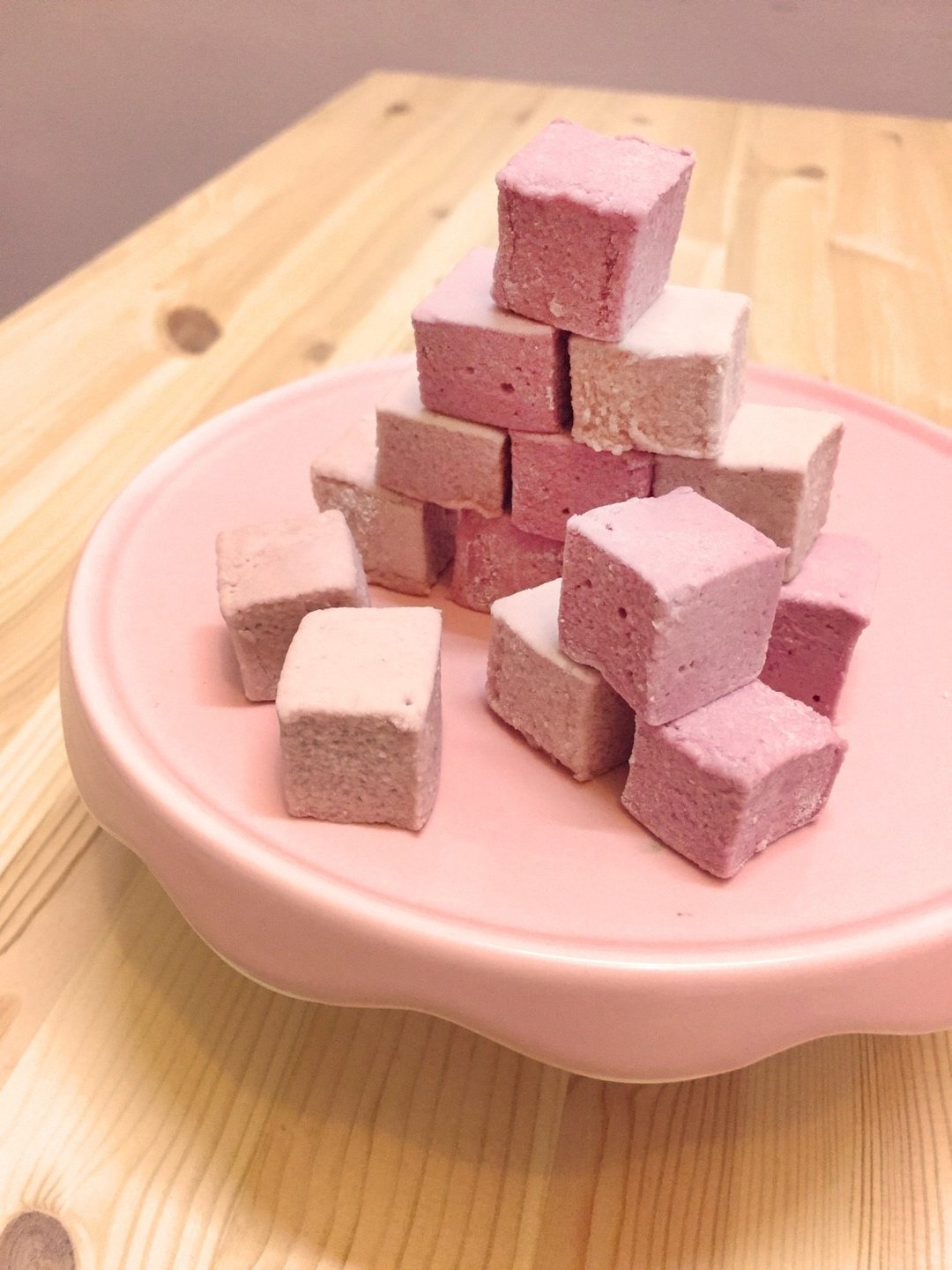 100%覆盆莓/草莓 法式手工果泥棉花糖(20颗/1包) by An Studio - 零食/点心 - 新鲜食材 粉红色