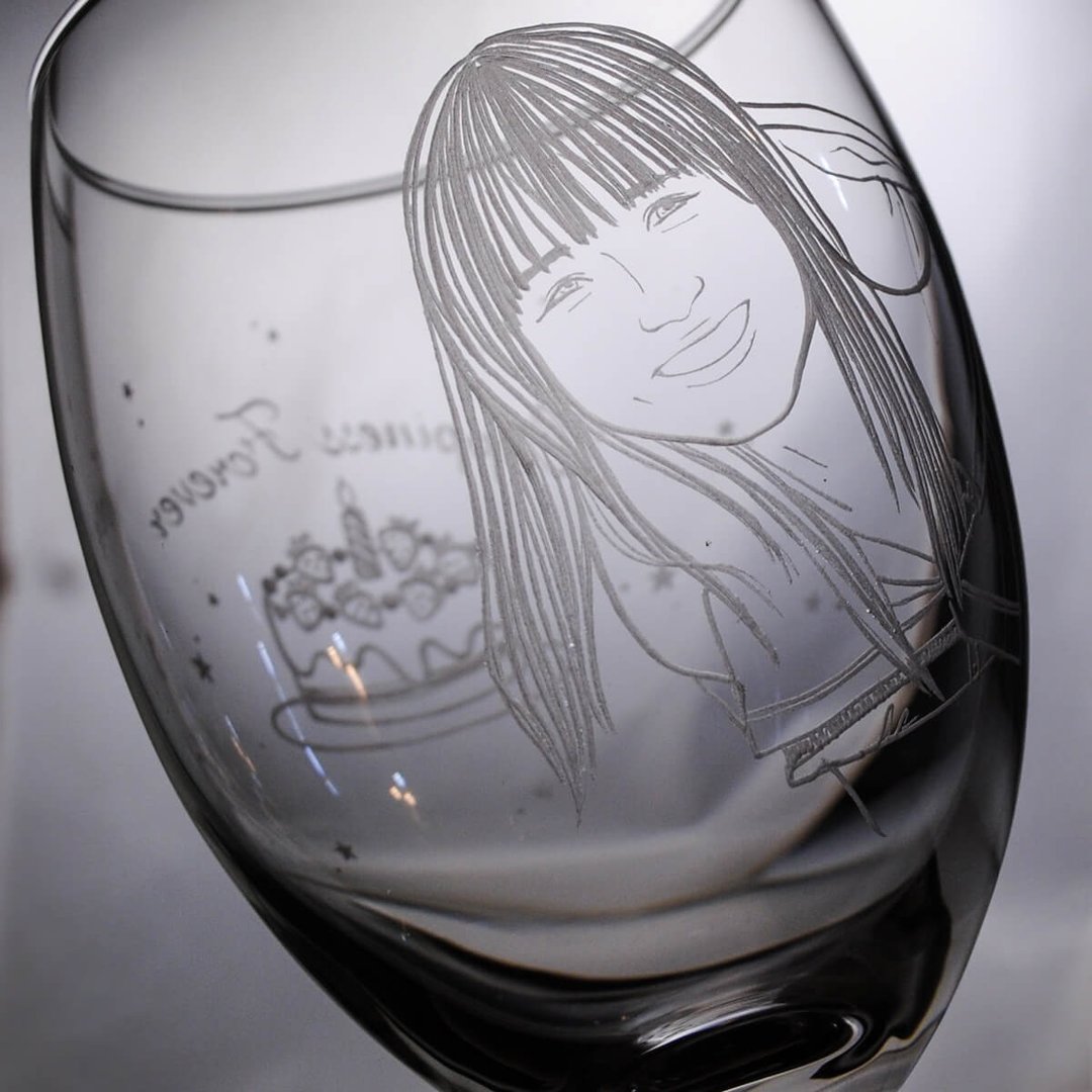 270cc【生日快乐祝福杯】(写实版) 好友生日礼物 草莓蛋糕 肖像 - 酒杯/酒器 - 玻璃 透明
