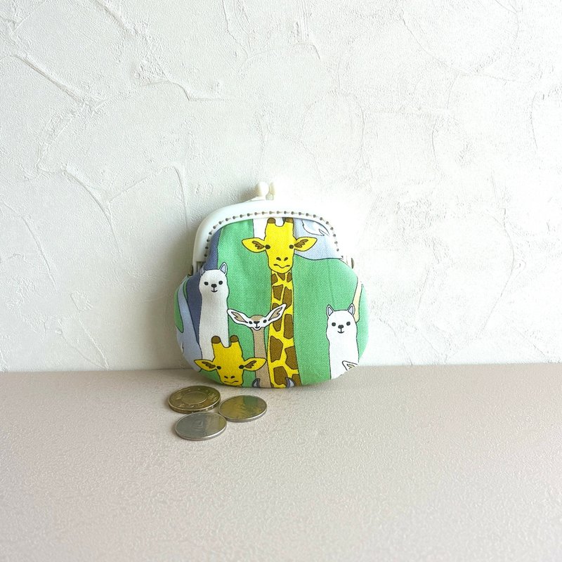 【脖子长长的鹿 】零钱包#小口金包#可爱#日系#收纳 - 零钱包 - 棉．麻 绿色