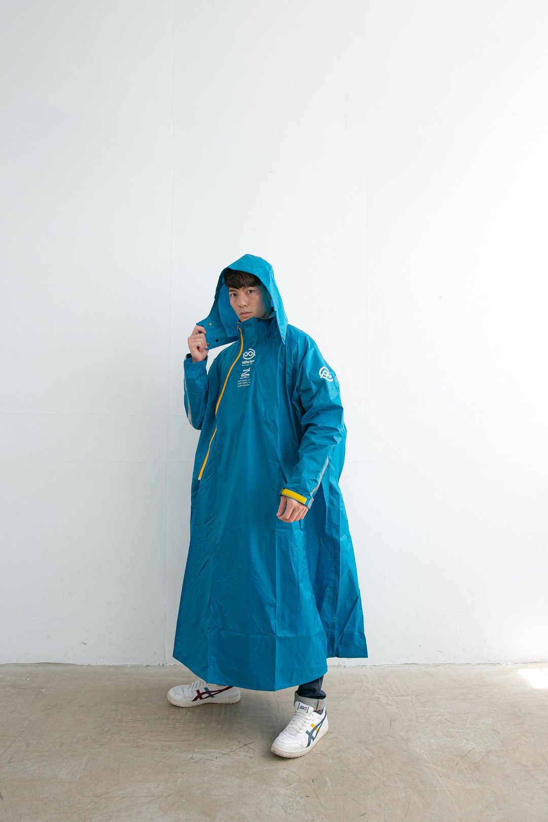 (背包款) 去去雨水走 Plus 斜开双拉链专利连身式雨衣 - 太平洋蓝 - 雨伞/雨衣 - 塑料 蓝色
