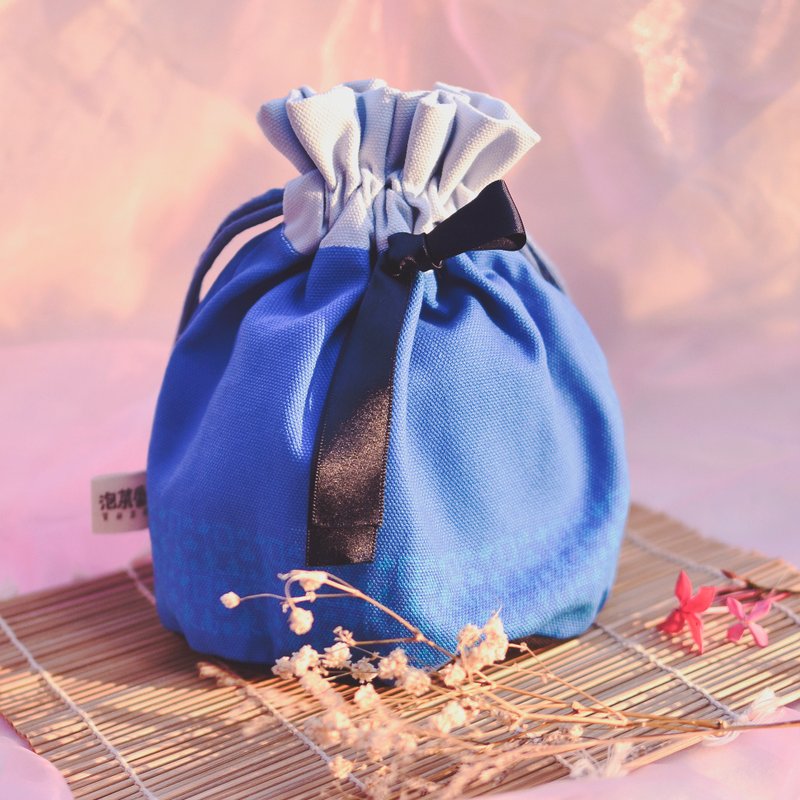 韩服裙裙束口福袋_宝蓝妈妈_麻将纹 - 化妆包/杂物包 - 棉．麻 蓝色